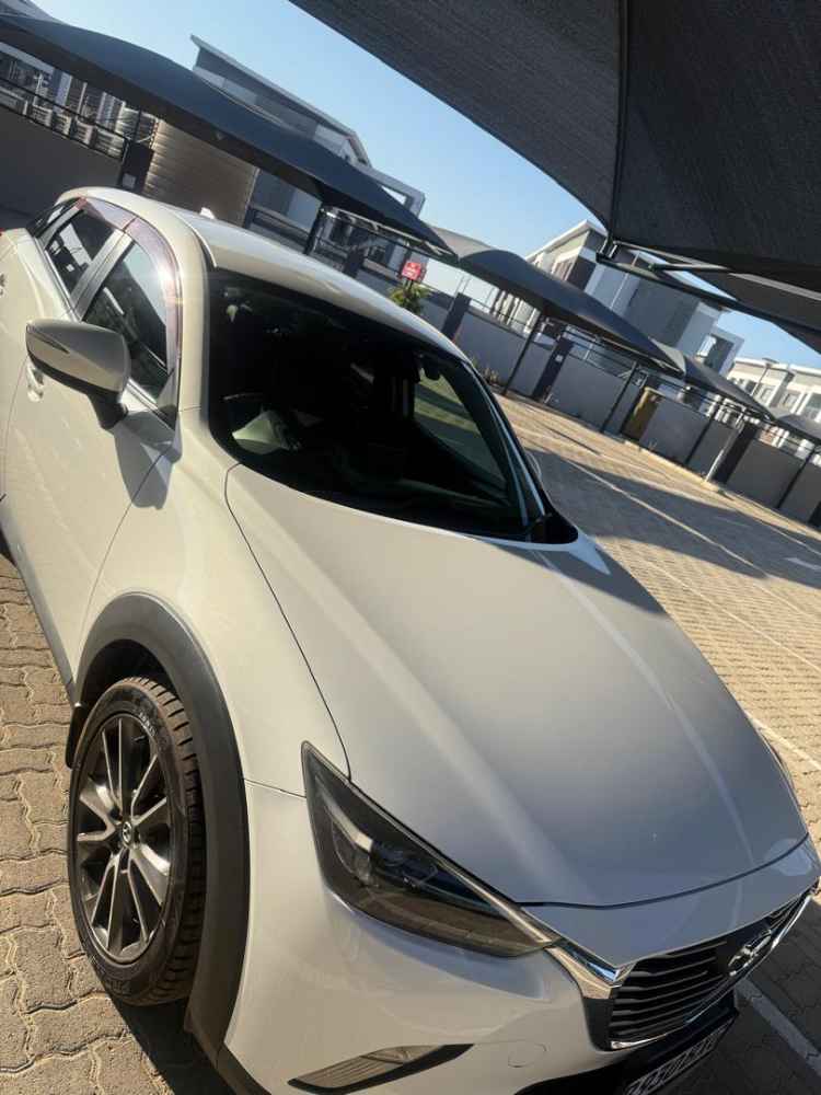 2015 Mazda C-X3 product image