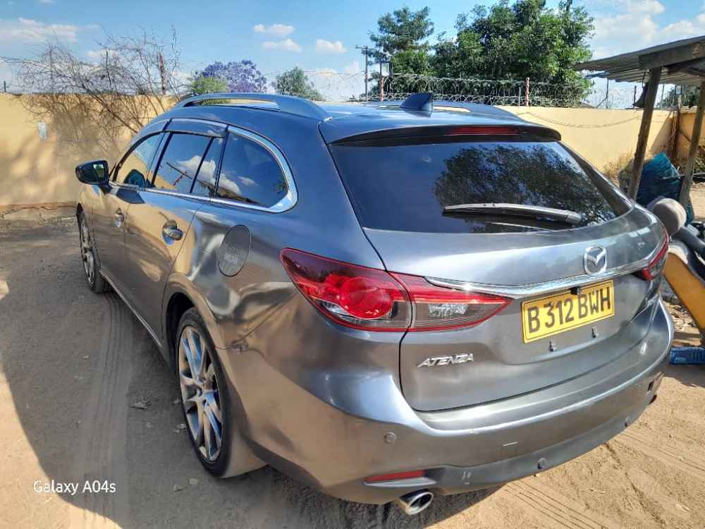 RENT MAZDA ATENZA AT P70 PER HOUR product image